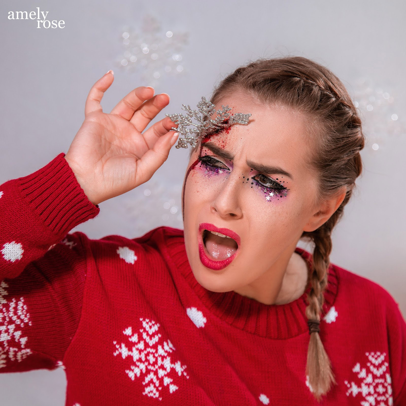 Amely Rose, german influencer und deutscher fashionblog christmas makeup tutorial horror sfx 